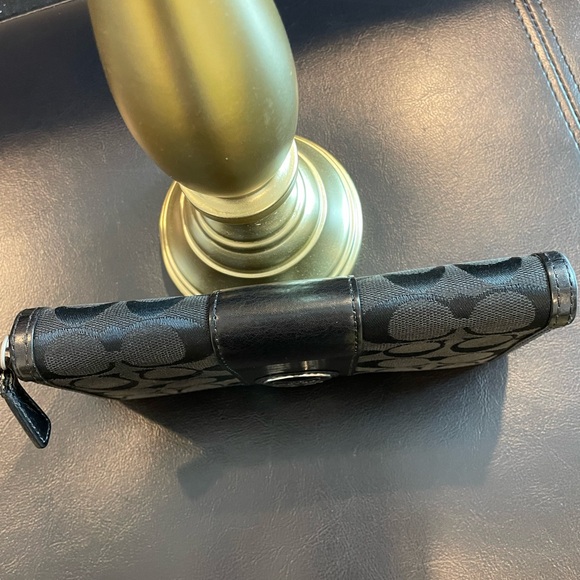 Coach Zipper Wallet - Picture 4 of 11